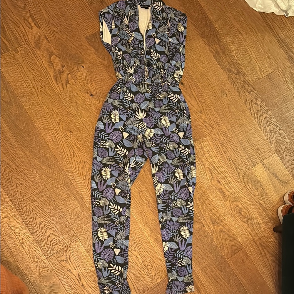 Nooworks Purple and White Floral Romper